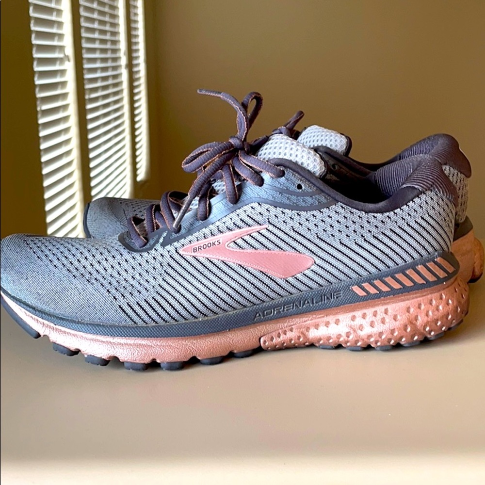 Brooks Adrenaline GTS 20